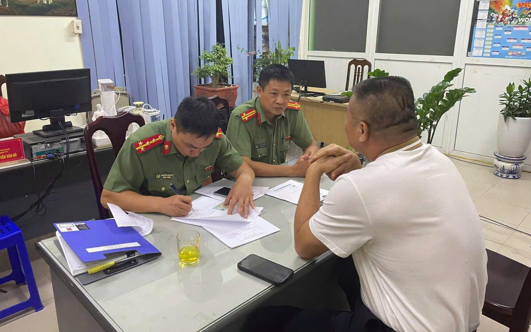 XỬ PHẠT TRƯỜNG HỢP ĐĂNG TẢI THÔNG TIN SAI SỰ THẬT, XÚC PHẠM UY TÍN CƠ QUAN NHÀ NƯỚC