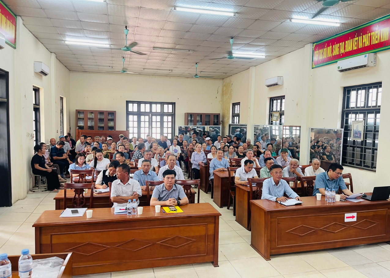 UBND xã Ô Diên tổ chức hội nghị lấy ý kiến Nhân dân về việc sắp xếp, sáp nhập thôn, tổ dân phố trên địa bàn xã- Ảnh 2.