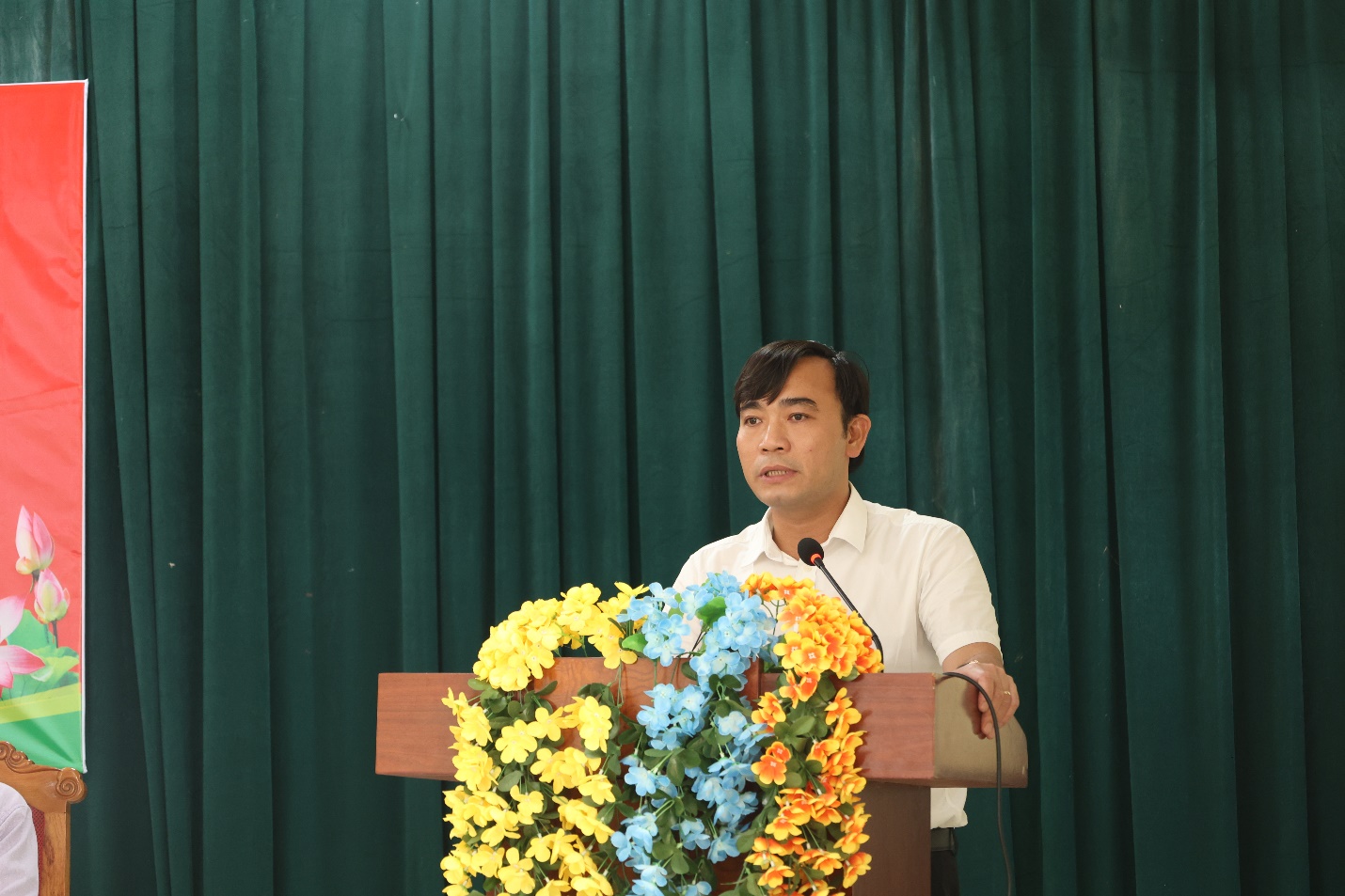 Đại biểu HĐND xã Mê Linh tiếp xúc cử tri trước kỳ họp thường lệ giữa năm 2026- Ảnh 3.