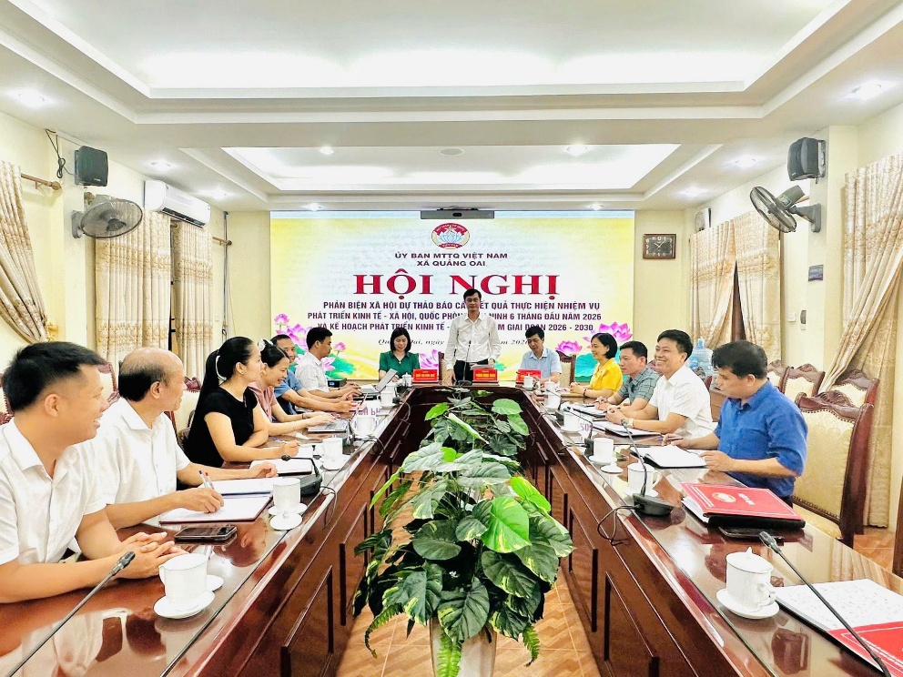 Ủy ban MTTQ Việt Nam xã Quảng Oai tổ chức Hội nghị phản biện xã hội- Ảnh 1.