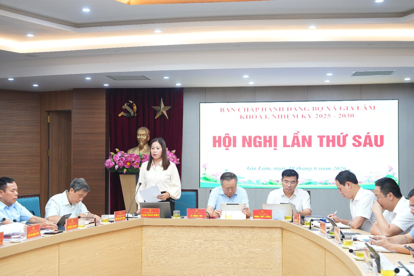 Hội nghị Ban Chấp hành Đảng bộ xã Gia Lâm thảo luận nhiều nội dung quan trọng- Ảnh 2.