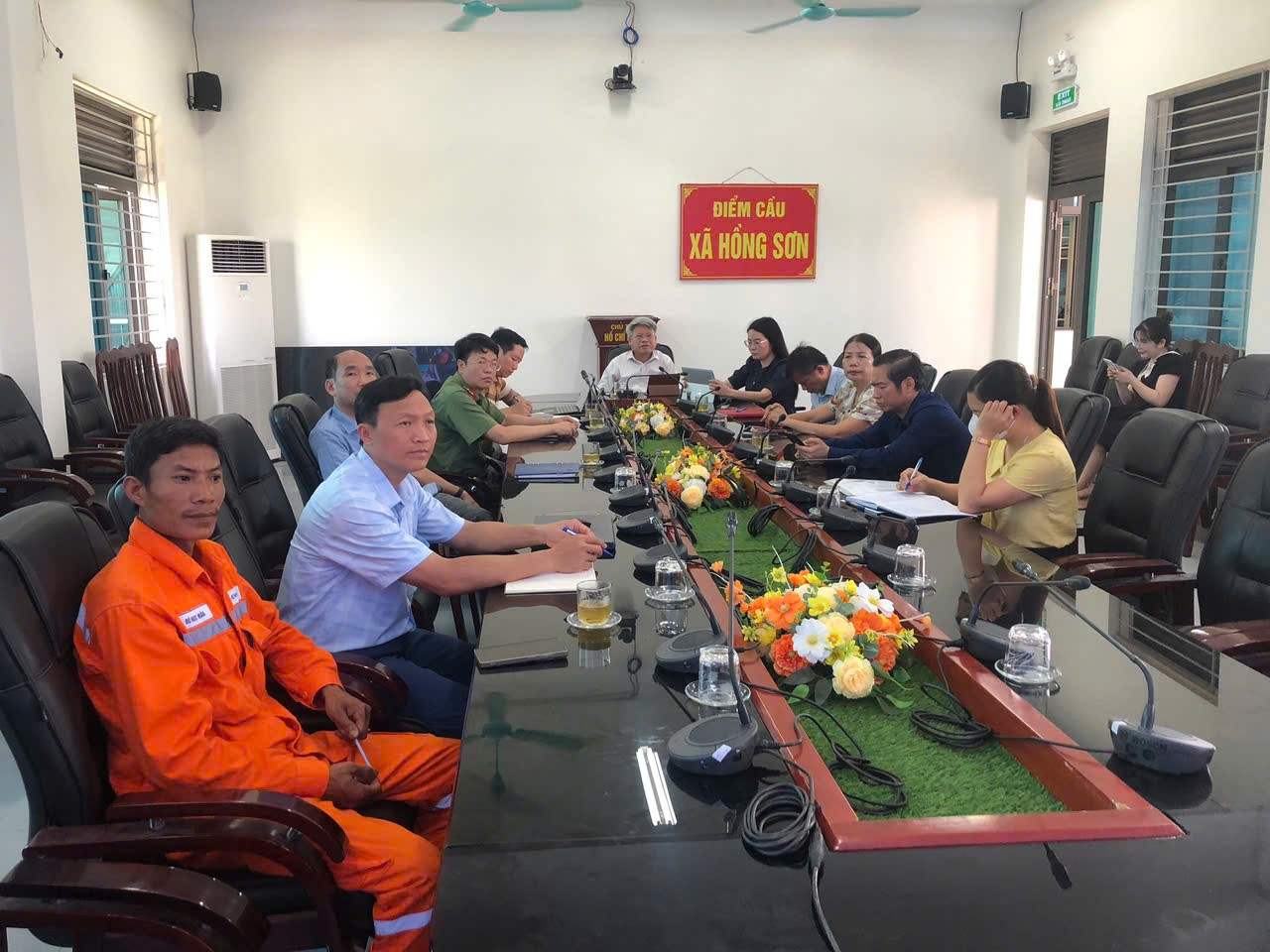 Hồng Sơn dự hội nghị trực tuyến về công tác tổ chức kỳ thi tốt nghiệp THPT năm 2026- Ảnh 2.