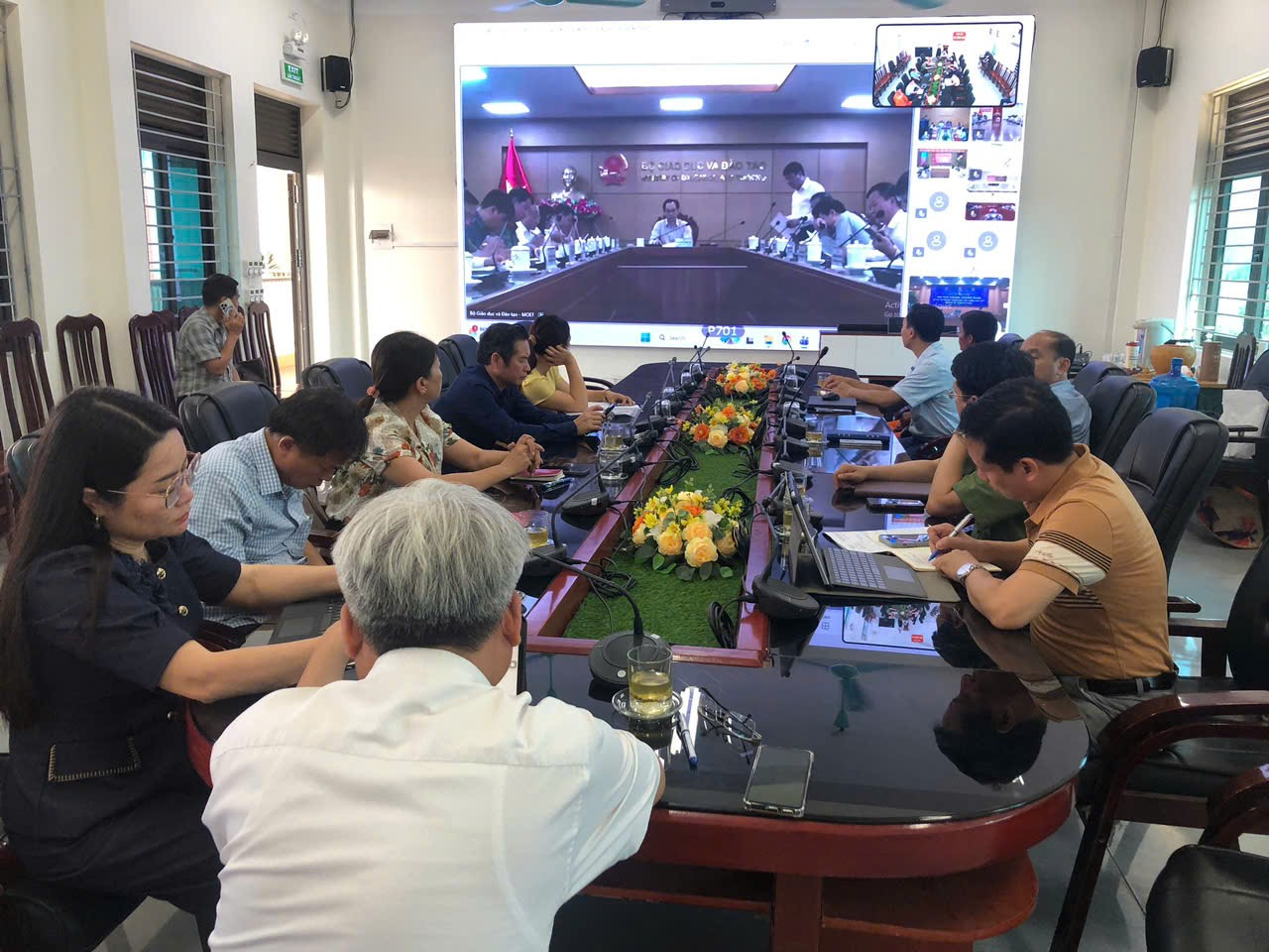 Hồng Sơn dự hội nghị trực tuyến về công tác tổ chức kỳ thi tốt nghiệp THPT năm 2026- Ảnh 3.