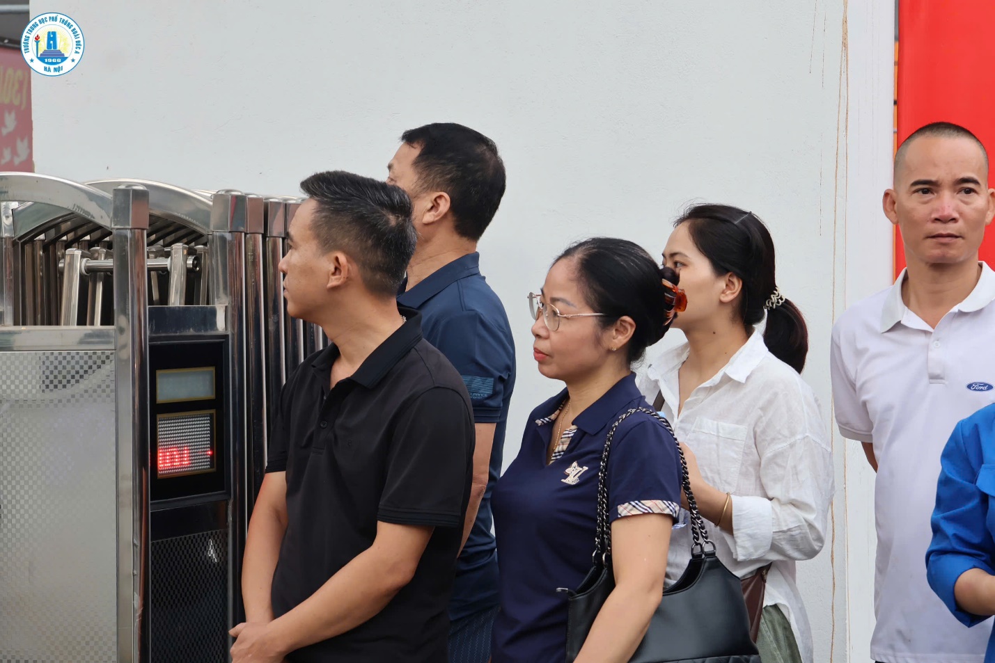 D:\kho\truyền thanh huyện\2026\2026.5\thi vào 10\z7881212324773_253d0e76d98d9e25a6f35ebdfde33c40.jpg