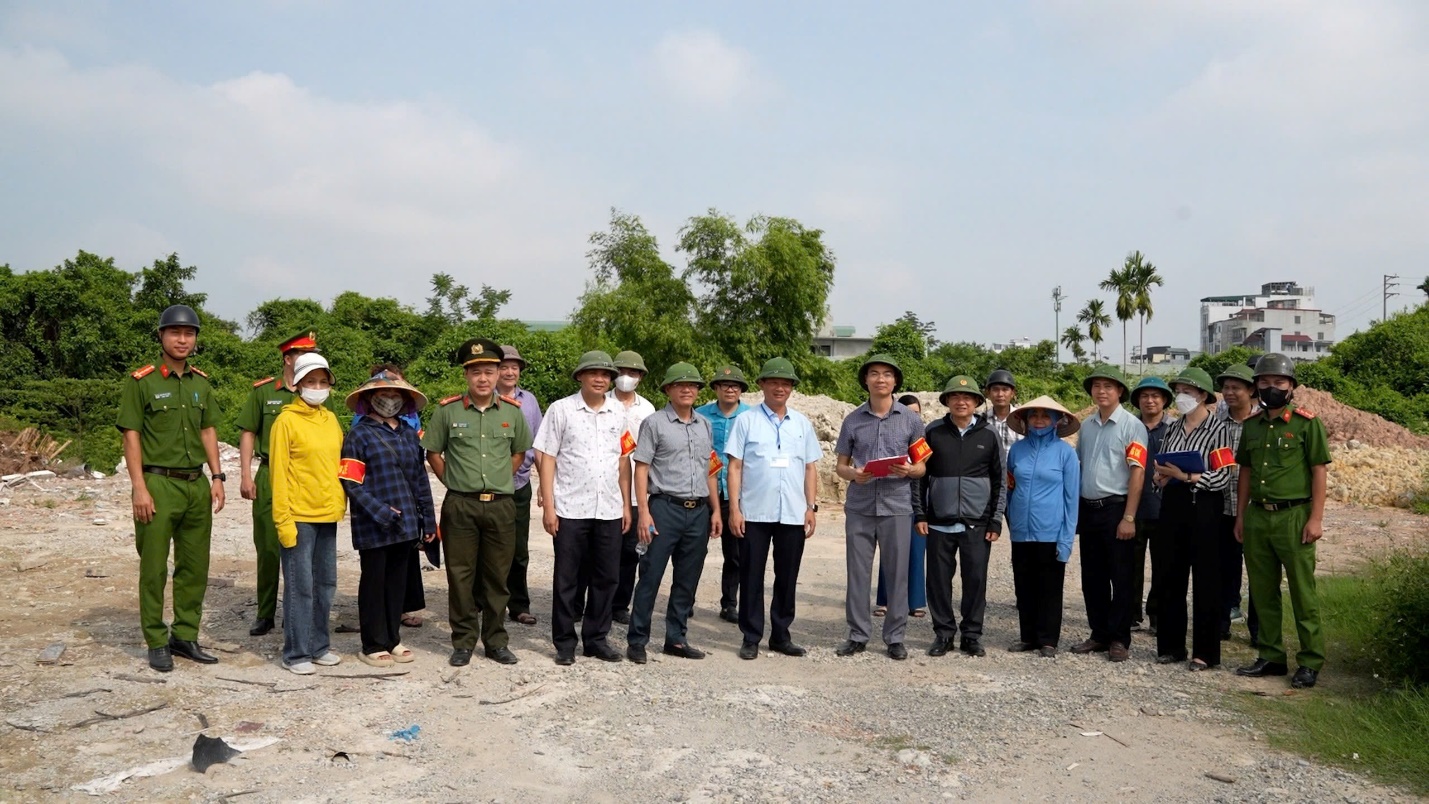 Hoài Đức cưỡng chế kiểm đếm bắt buộc phục vụ dự án trường THCS Di Trạch và khu đất dịch vụ X5- Ảnh 5.