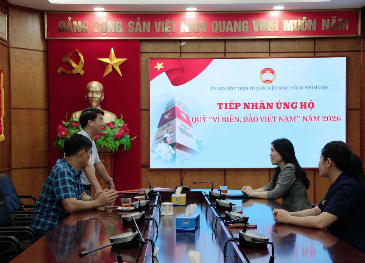 PHƯỜNG VIỆT HƯNG ỦNG HỘ HƠN 1 TỶ ĐỒNG CHO QUỸ “VÌ BIỂN, ĐẢO VIỆT NAM” NĂM 2026- Ảnh 2.