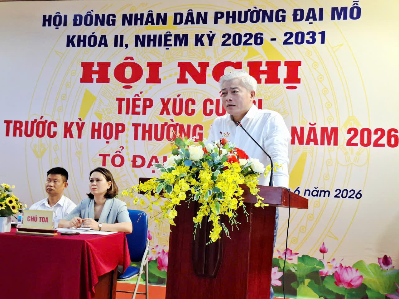 Đồng chí Mai Trọng Thái - Bí thư Đảng ủy, Chủ tịch Hội đồng nhân dân phường tiếp xúc cử tri trước kỳ họp thường lệ giữa năm 2026 của Hội đồng nhân dân phường- Ảnh 6.