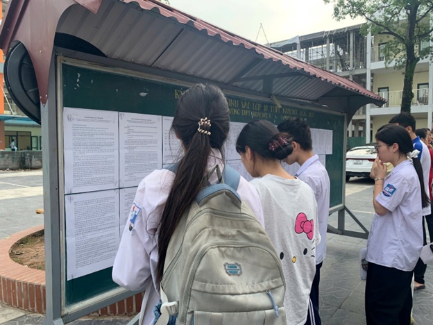 1.017 thí sinh xã Hoài Đức làm thủ tục thi vào lớp 10, các hội đồng thi hoàn tất mọi phương án chuẩn bị- Ảnh 2.