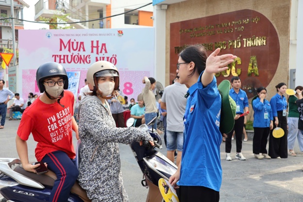 1.017 thí sinh xã Hoài Đức làm thủ tục thi vào lớp 10, các hội đồng thi hoàn tất mọi phương án chuẩn bị- Ảnh 7.