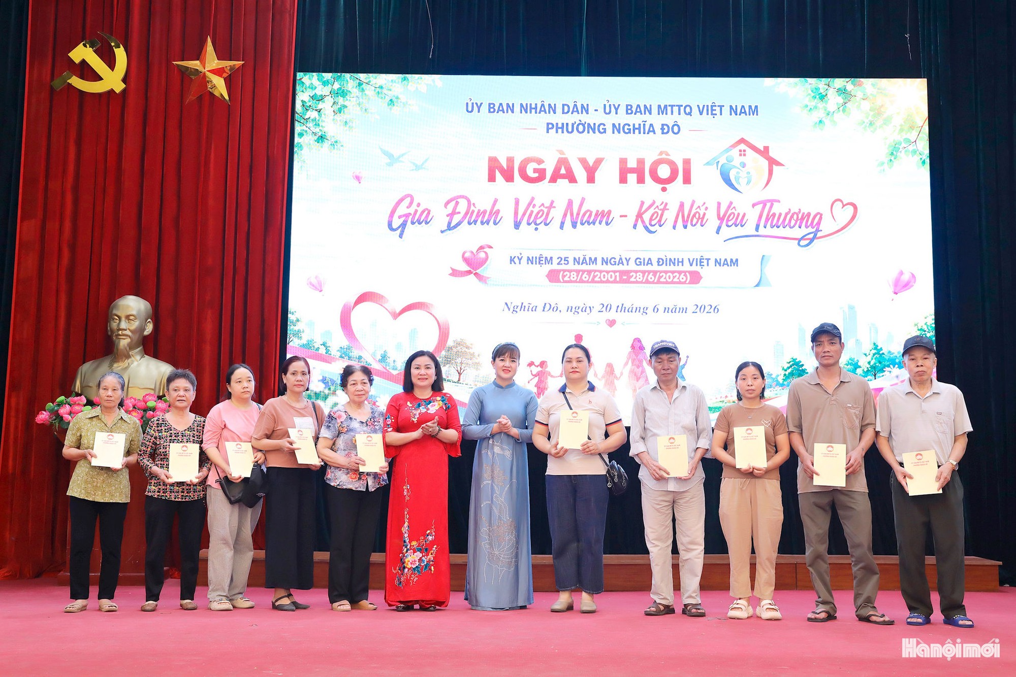 Phường Nghĩa Đô lan tỏa giá trị gia đình từ Ngày hội “Gia đình kết nối yêu thương”- Ảnh 3.