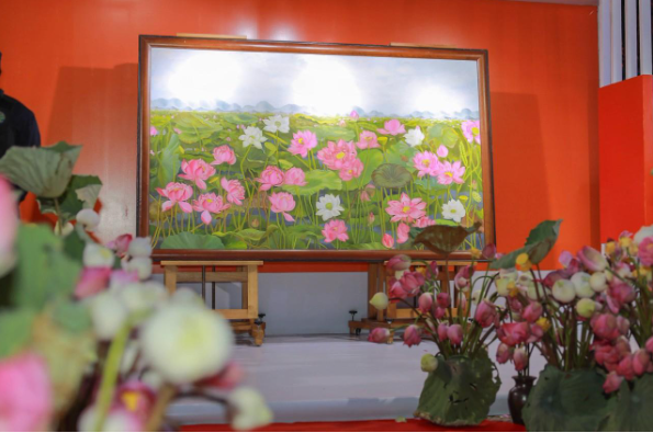 Ngắm tranh quý "Liên hoa tịnh cảnh"- Ảnh 1.