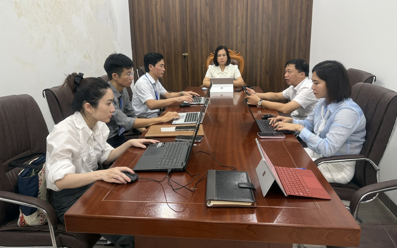 Thường trực HĐND phường Long Biên họp giao ban tuần 25/2026: Triển khai các nhiệm vụ trọng tâm tháng 7