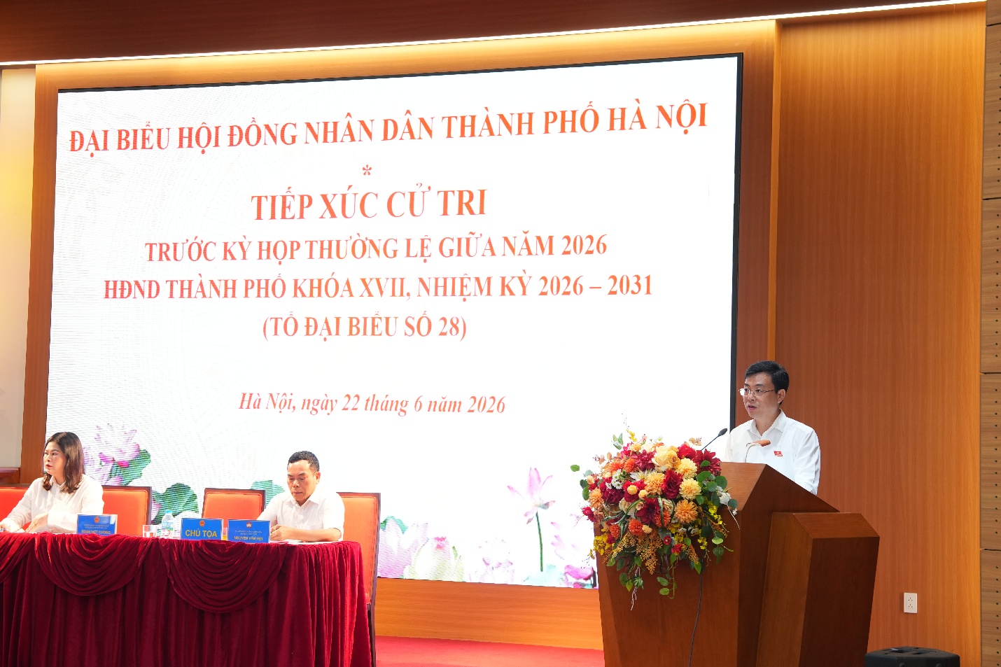 Đại biểu HĐND thành phố Hà Nội – đơn vị bầu cử số 28 tiếp xúc cử tri trước kỳ hợp thường lệ giữa năm- Ảnh 6.