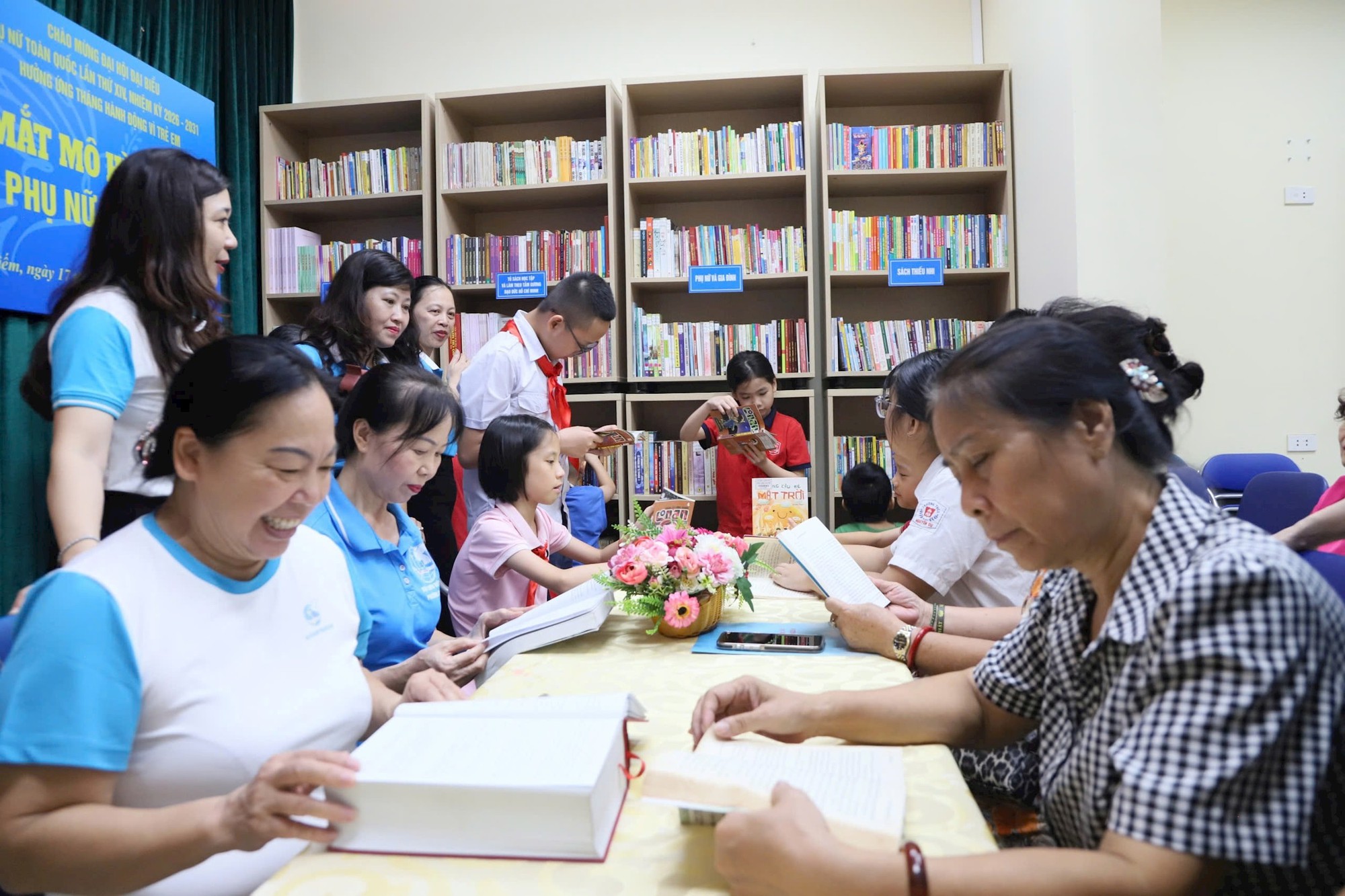 Thêm 3.000 đầu sách phục vụ thiếu nhi Hoàn Kiếm dịp hè 2026- Ảnh 2.