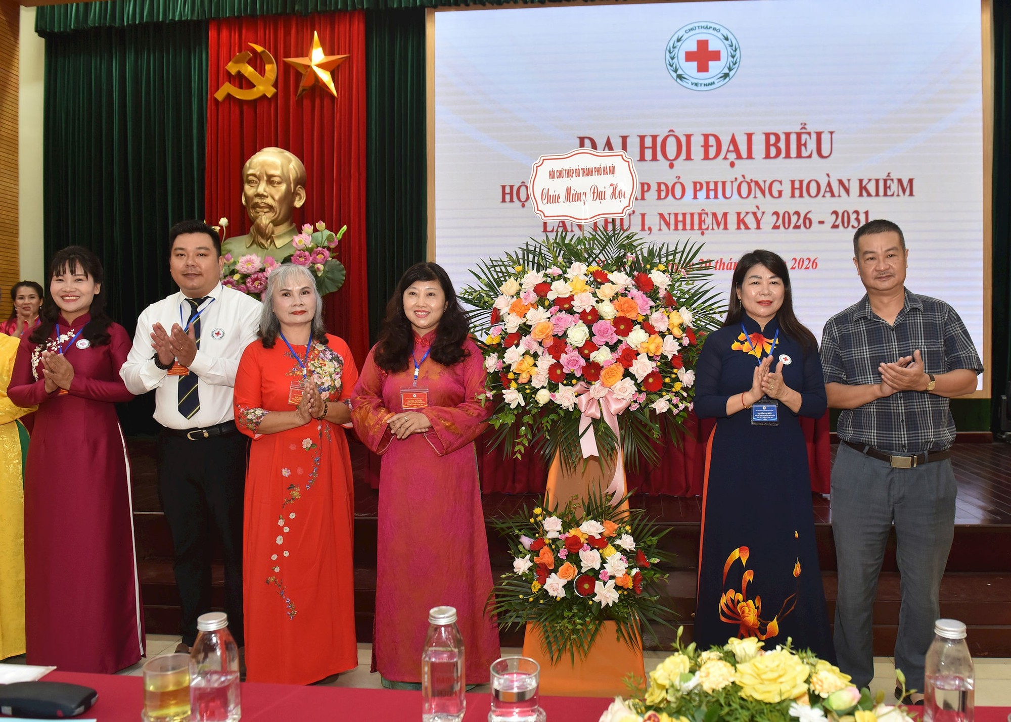 Hội Chữ thập đỏ phường Hoàn Kiếm: Lan tỏa giá trị nhân ái vì cộng đồng- Ảnh 1.
