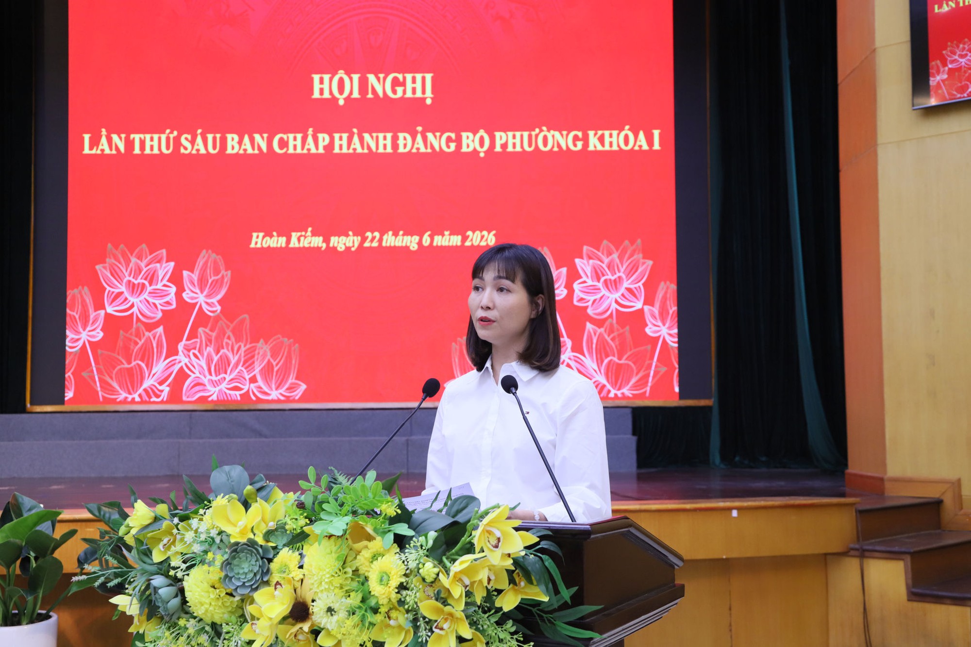 Hội nghị Ban Chấp hành Đảng bộ phường Hoàn Kiếm lần thứ 6- Ảnh 3.