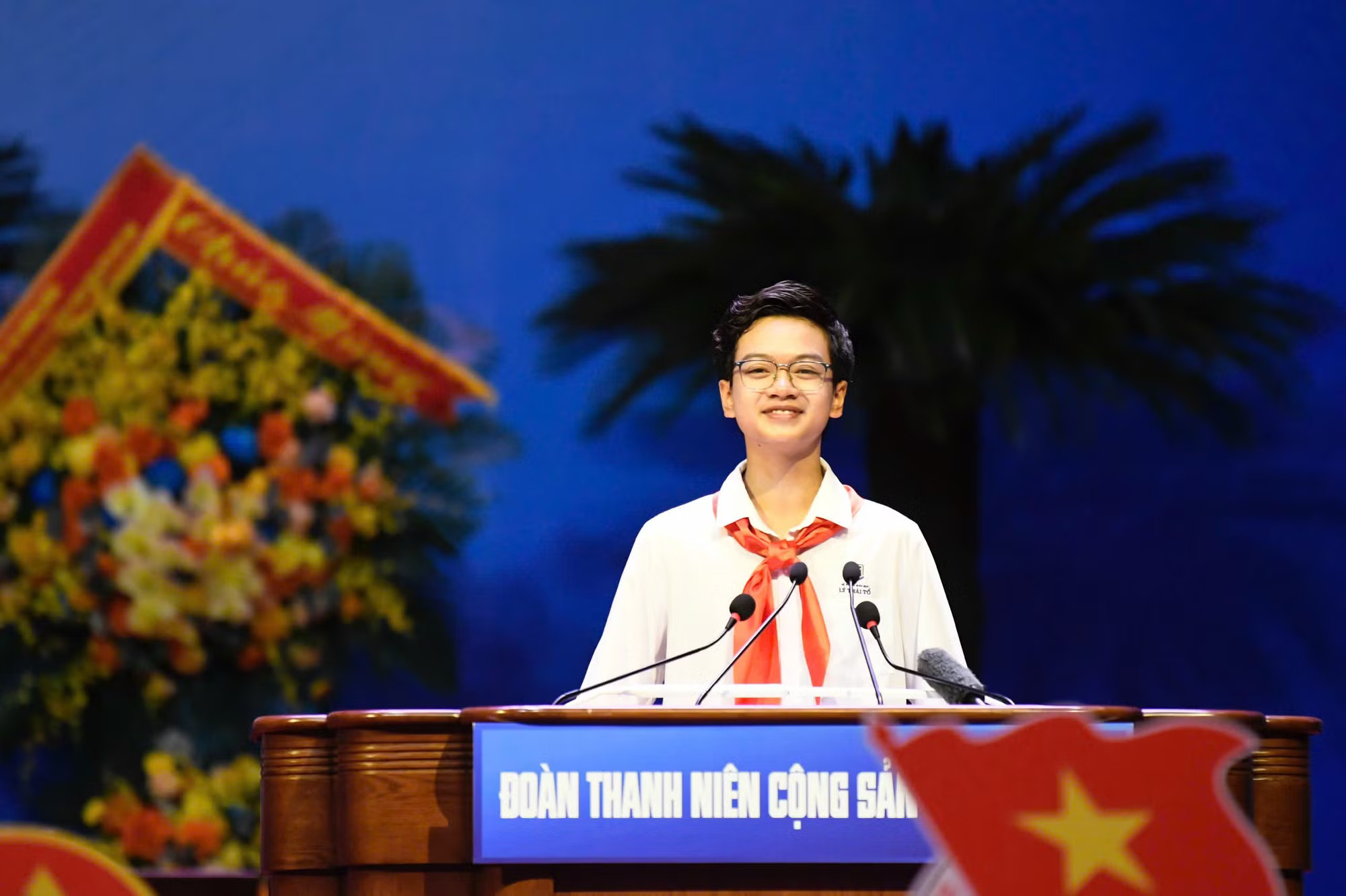 Khơi dậy khát vọng cống hiến, làm chủ tương lai của tuổi trẻ- Ảnh 5.