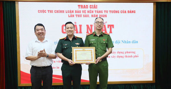 Phường Hoàn Kiếm trao giải Cuộc thi chính luận về bảo vệ nền tảng tư tưởng của Đảng năm 2026