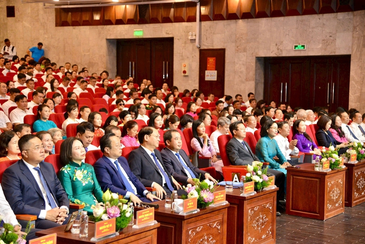 GIA ĐÌNH ÔNG NGUYỄN HƯNG THỊNH, THÔN DUM, XÃ PHÚC THỌ – GIA ĐÌNH VĂN HÓA TIÊU BIỂU THỦ ĐÔ NĂM 2026- Ảnh 3.