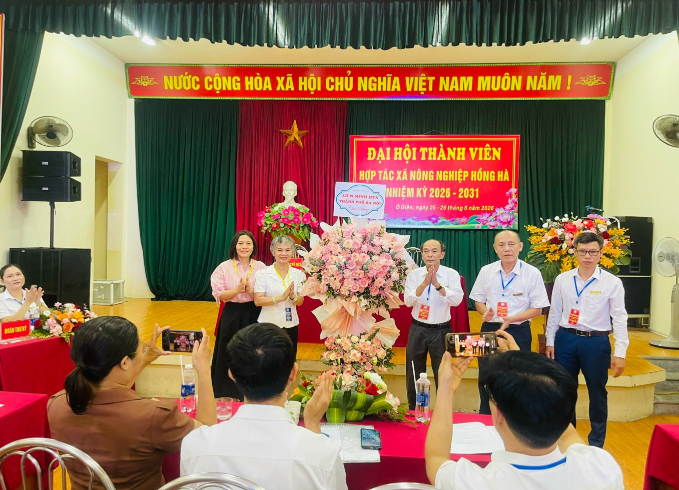 Hợp tác xã nông nghiệp Hồng Hà tổ chức Đại hội nhiệm kỳ 2026 - 2031- Ảnh 1.
