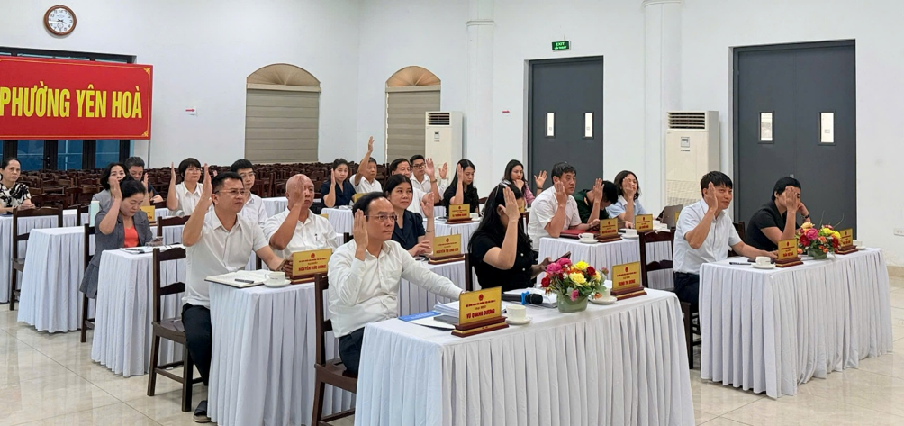 Hội đồng nhân dân phường Yên Hòa tổ chức thành công Kỳ họp thường lệ giữa năm 2026- Ảnh 5.
