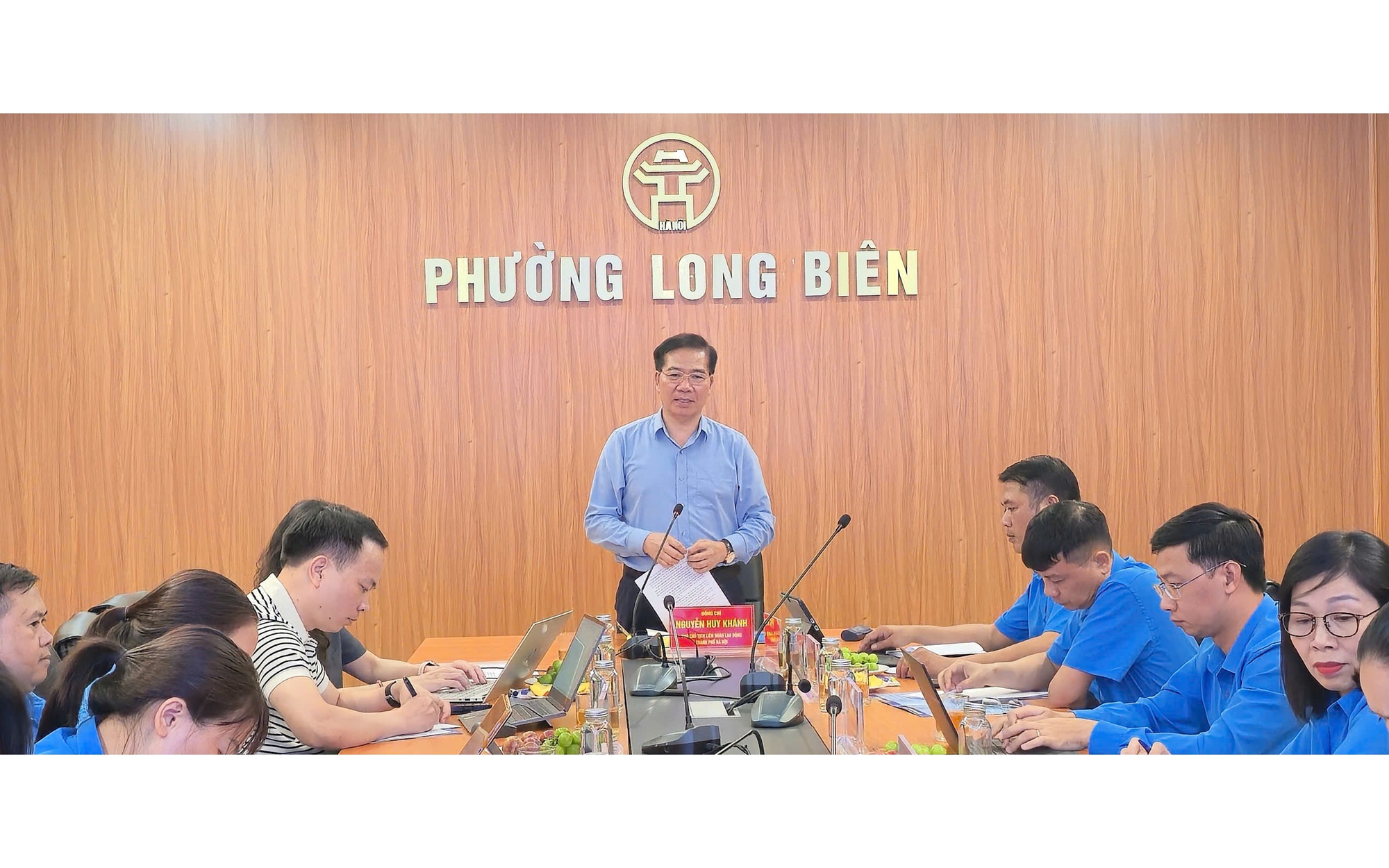 Liên đoàn Lao động thành phố Hà Nội khảo sát kết quả phong trào CNVNLĐ và hoạt động Công đoàn 6 tháng đầu năm 2026 đối với Cụm thi đua số 5