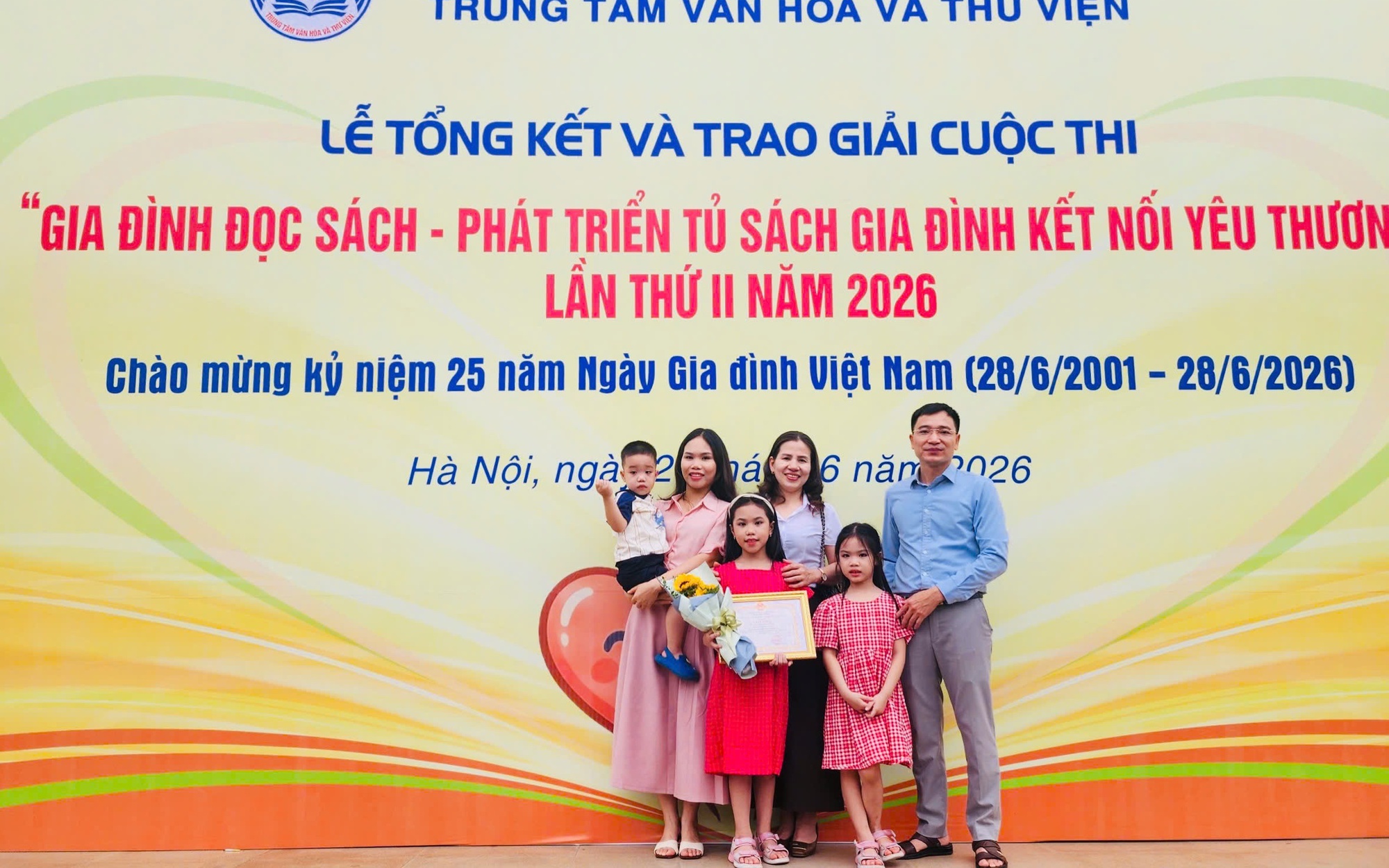 Phường Chương Mỹ giành giải Khuyến khích Cuộc thi “Gia đình đọc sách - Phát triển tủ sách gia đình kết nối yêu thương” lần thứ II