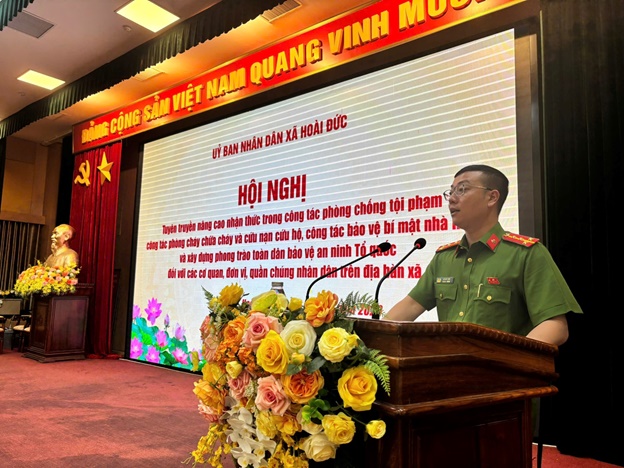 Hoài Đức tổ chức hội nghị tuyên truyền nâng cao nhận thức về phòng chống tội phạm, bảo vệ bí mật nhà nước và phòng cháy chữa cháy- Ảnh 4.