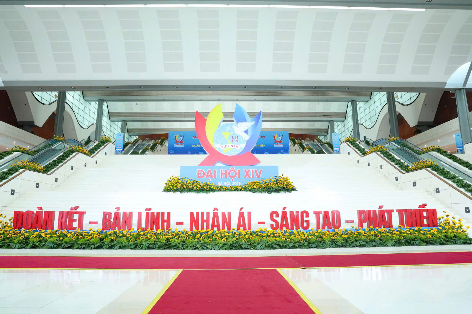 Sôi sổi các hoạt động chào mừng Đại hội đại biểu Phụ nữ toàn quốc lần thứ XIV- Ảnh 1.
