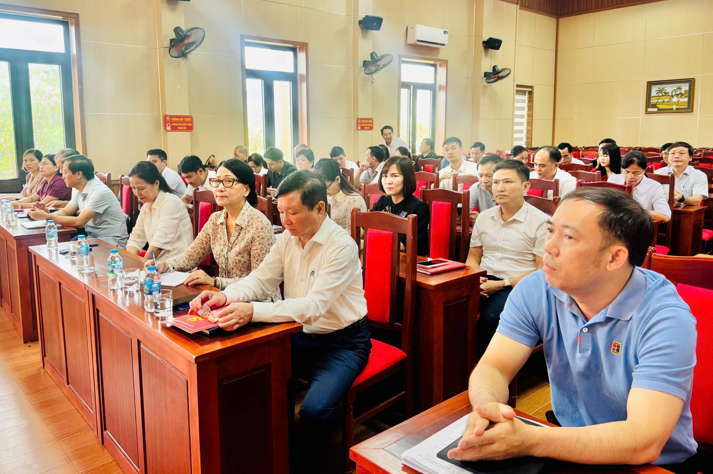 Tập huấn kỹ năng, cập nhật kiến thức cho đại biểu HĐND xã Hoài Đức, Sơn Đồng, Dương Hoà- Ảnh 1.