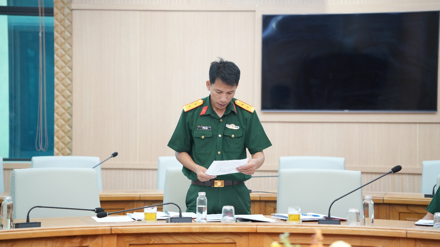 UBND xã Hoài Đức họp Ban chỉ đạo tìm, kiếm quy tập và xác định danh tính hài cốt liệt sĩ- Ảnh 1.