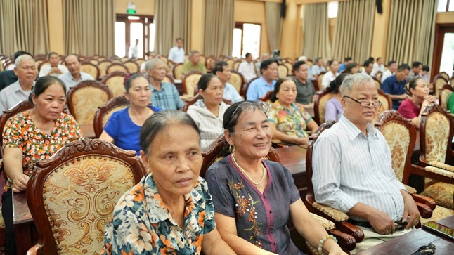 Cử tri Hoài Đức, Dương Hòa, Sơn Đồng, An Khánh kiến nghị nhiều vấn đề dân sinh với đại biểu HĐND Thành phố- Ảnh 7.
