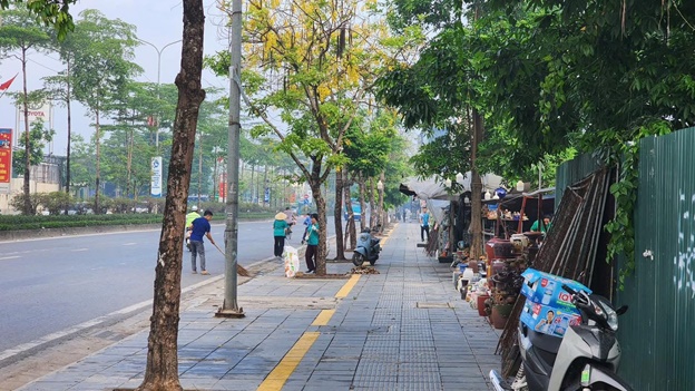 25 CHI HỘI NÔNG DÂN Ở THÔN, TỔ DÂN PHỐ XÃ HOÀI ĐỨC ĐỒNG LOẠT RA QUÂN TỔNG VỆ SINH MÔI TRƯỜNG- Ảnh 3.