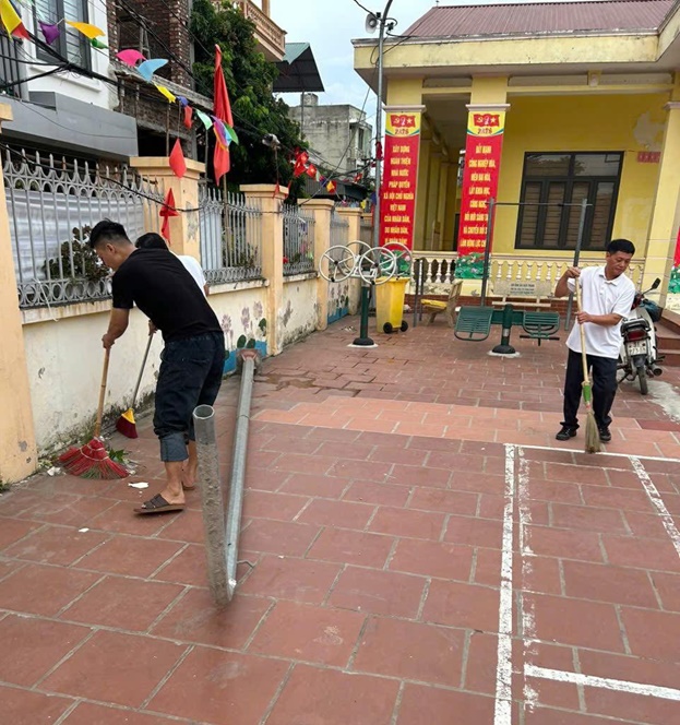 25 CHI HỘI NÔNG DÂN Ở THÔN, TỔ DÂN PHỐ XÃ HOÀI ĐỨC ĐỒNG LOẠT RA QUÂN TỔNG VỆ SINH MÔI TRƯỜNG- Ảnh 4.