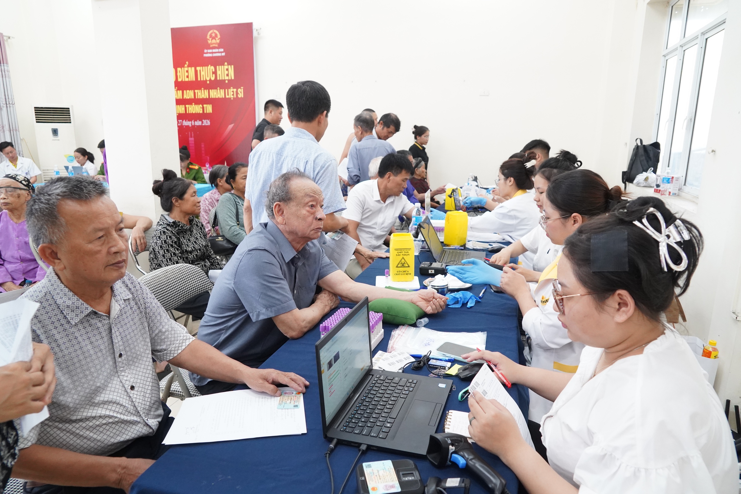 Phường Chương Mỹ tổ chức thu nhận mẫu ADN thân nhân liệt sĩ chưa xác định thông tin- Ảnh 17.