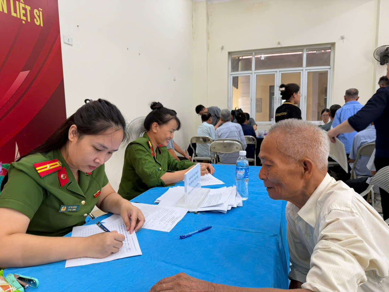 Phường Chương Mỹ tổ chức thu nhận mẫu ADN thân nhân liệt sĩ chưa xác định thông tin- Ảnh 20.
