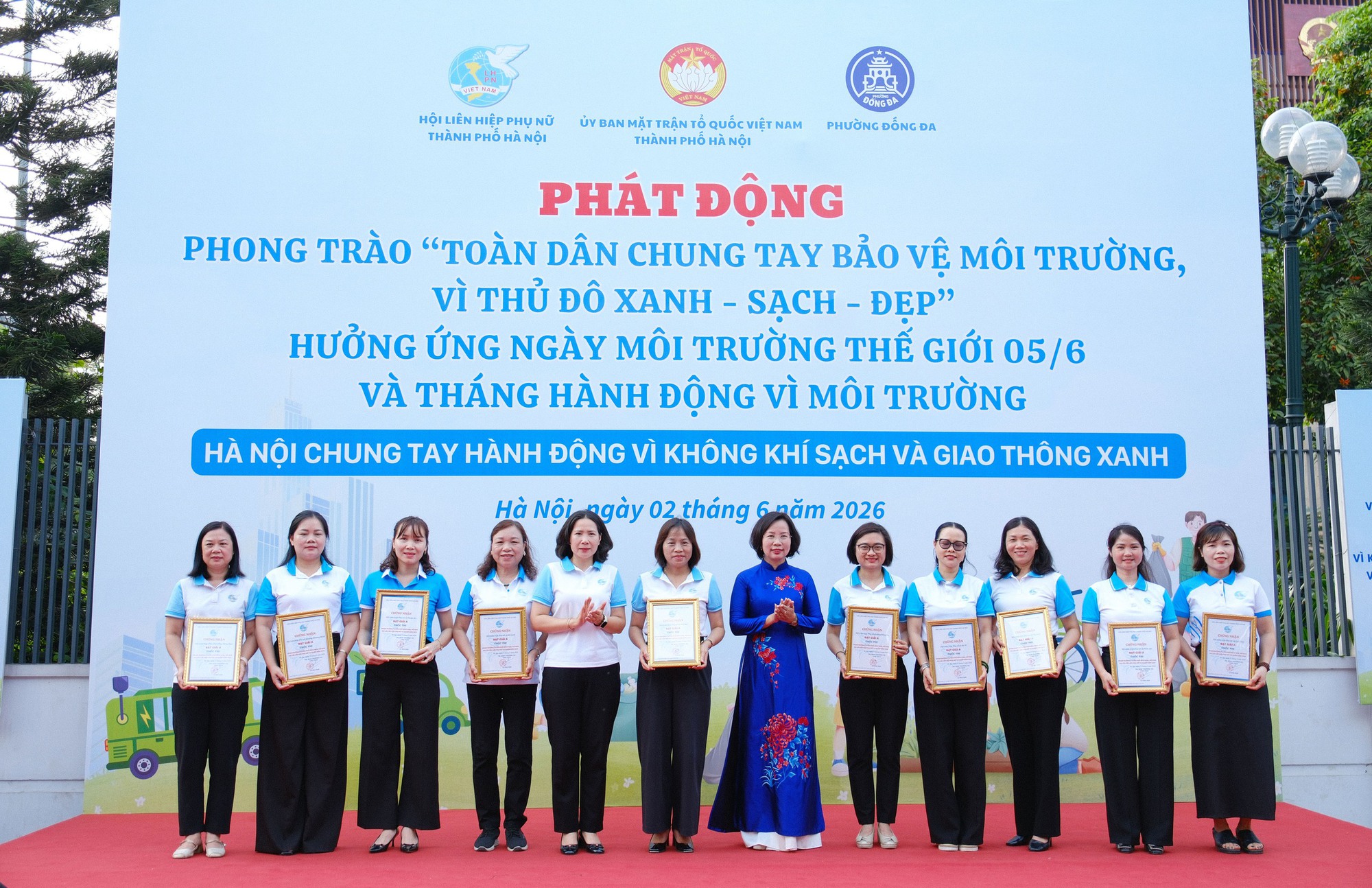 Khơi dậy sức mạnh cộng đồng bảo vệ môi trường, xây dựng Thủ đô xanh - sạch - đẹp- Ảnh 4.