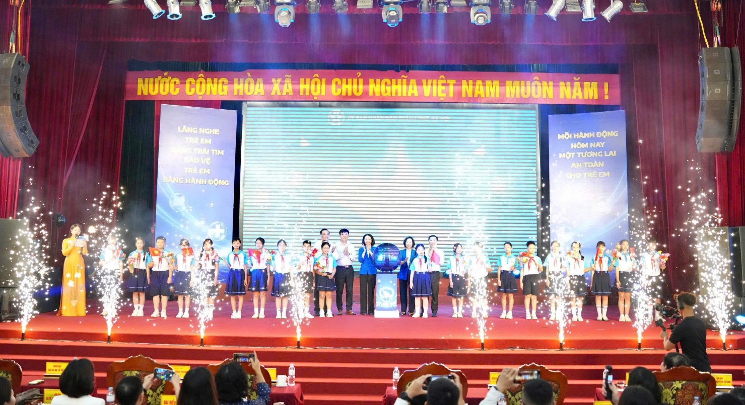 UBND Thành phố tổ chức Lễ phát động Tháng hành động Vì trẻ em năm 2026 với nhiều hoạt động ý nghĩa dành cho thiếu nhi- Ảnh 11.