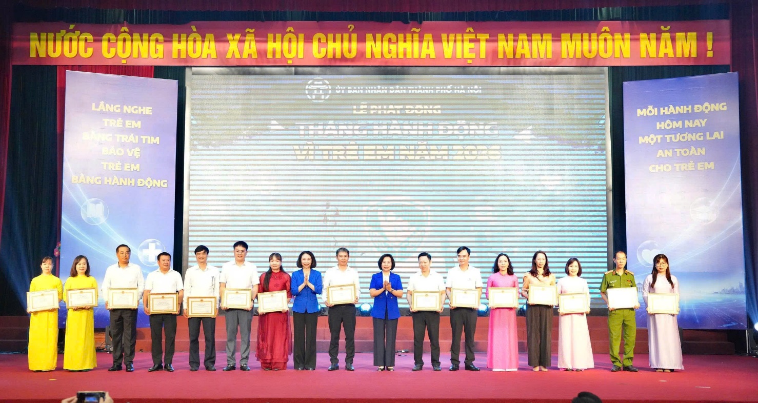 UBND Thành phố tổ chức Lễ phát động Tháng hành động Vì trẻ em năm 2026 với nhiều hoạt động ý nghĩa dành cho thiếu nhi- Ảnh 12.