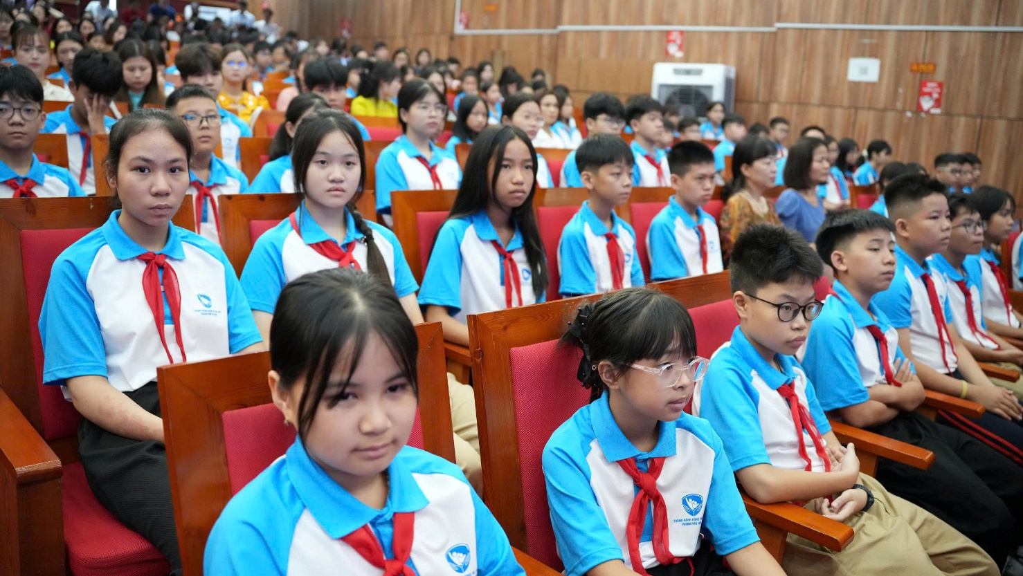 UBND Thành phố tổ chức Lễ phát động Tháng hành động Vì trẻ em năm 2026 với nhiều hoạt động ý nghĩa dành cho thiếu nhi- Ảnh 26.