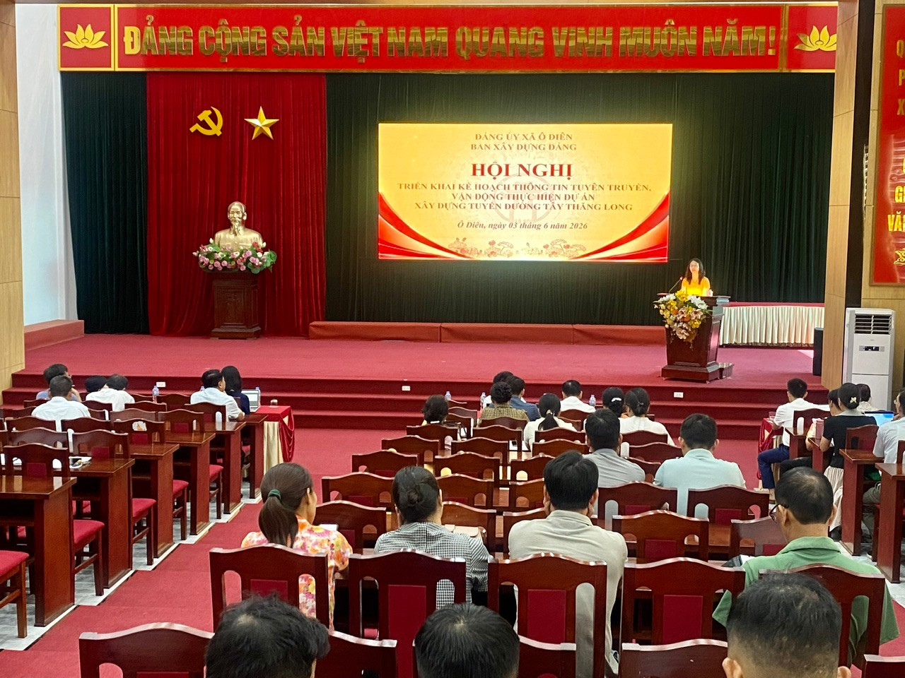 Đảng ủy xã triển khai Kế hoạch thông tin, tuyên truyền, vận động triển khai thực hiện Dự án “Xây dựng tuyến đường Tây Thăng Long”- Ảnh 1.