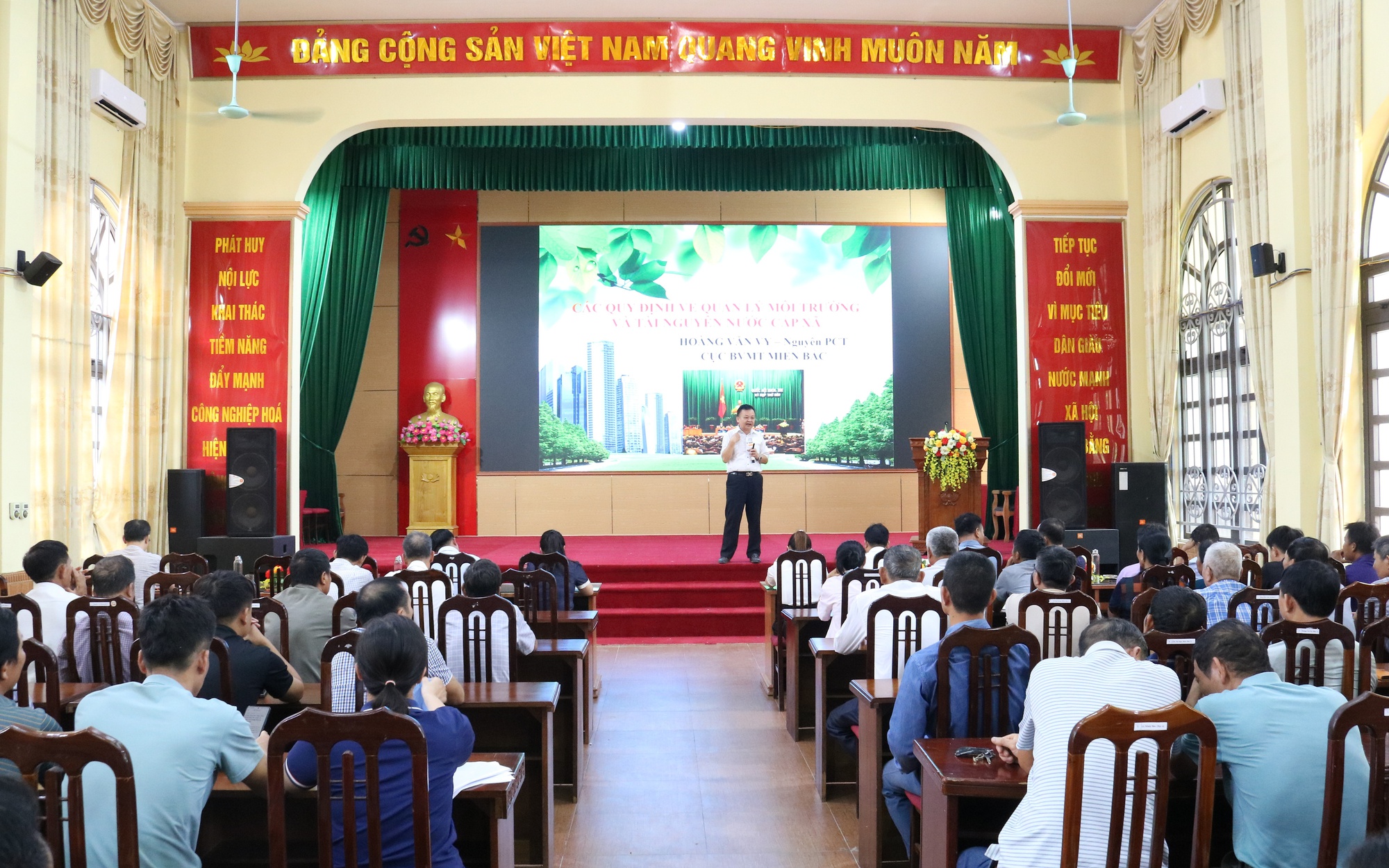 Tập huấn pháp luật về bảo vệ môi trường và tài nguyên nước năm 2026