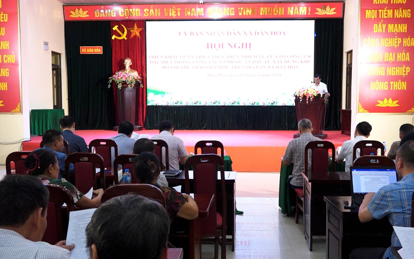 DÂN HÒA: TẬP TRUNG THÁO GỠ 
