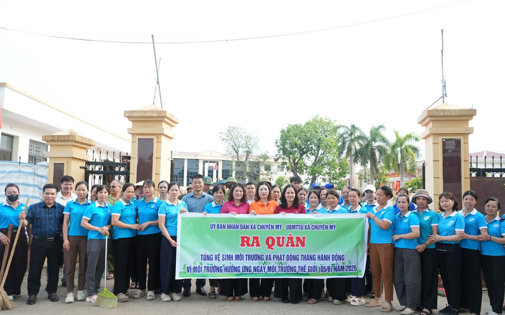Chuyên Mỹ tổ chức Lễ phát động phong trào “Toàn dân chung tay bảo vệ môi trường, vì Thủ đô xanh - sạch - đẹp”