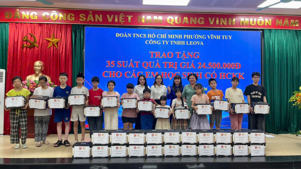 “Lớp học Chắp cánh ước mơ” lan tỏa yêu thương tới thiếu nhi phường Vĩnh Tuy- Ảnh 1.