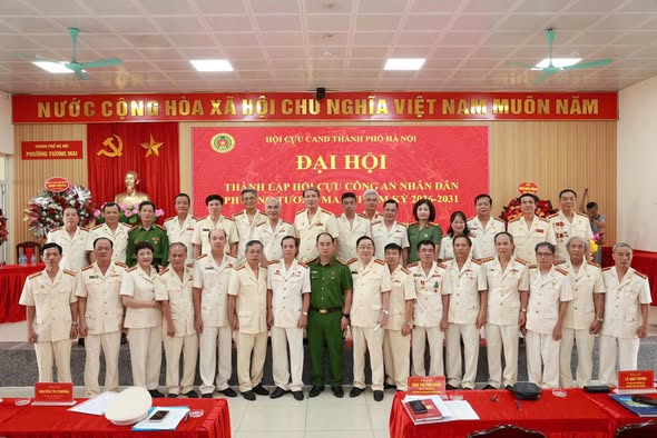 RA MẮT HỘI CỰU CÔNG AN NHÂN DÂN PHƯỜNG TƯƠNG MAI- Ảnh 2.