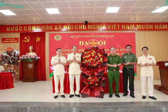 RA MẮT HỘI CỰU CÔNG AN NHÂN DÂN PHƯỜNG TƯƠNG MAI- Ảnh 1.