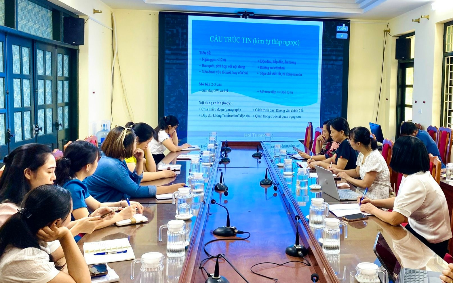 Hội nghị trực tuyến tập huấn nâng cao kỹ năng viết, biên tập tin, bài trên Cổng/Trang Thông tin điện tử