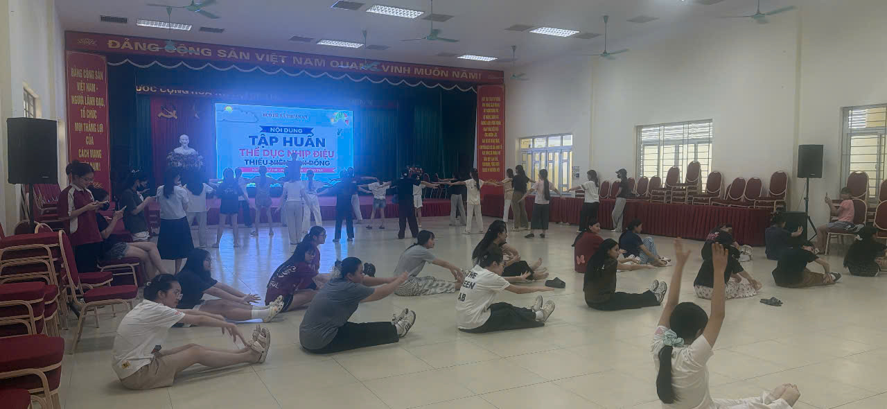 Tập huấn nội dung Thể dục nhịp điệu thiếu niên, nhi đồng hè 2026- Ảnh 3.