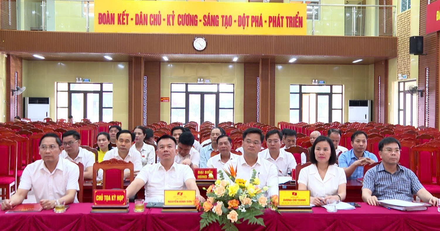 HĐND XÃ HÁT MÔN TỔ CHỨC KỲ HỌP THỨ II – KỲ HỌP CHUYÊN ĐỀ- Ảnh 1.